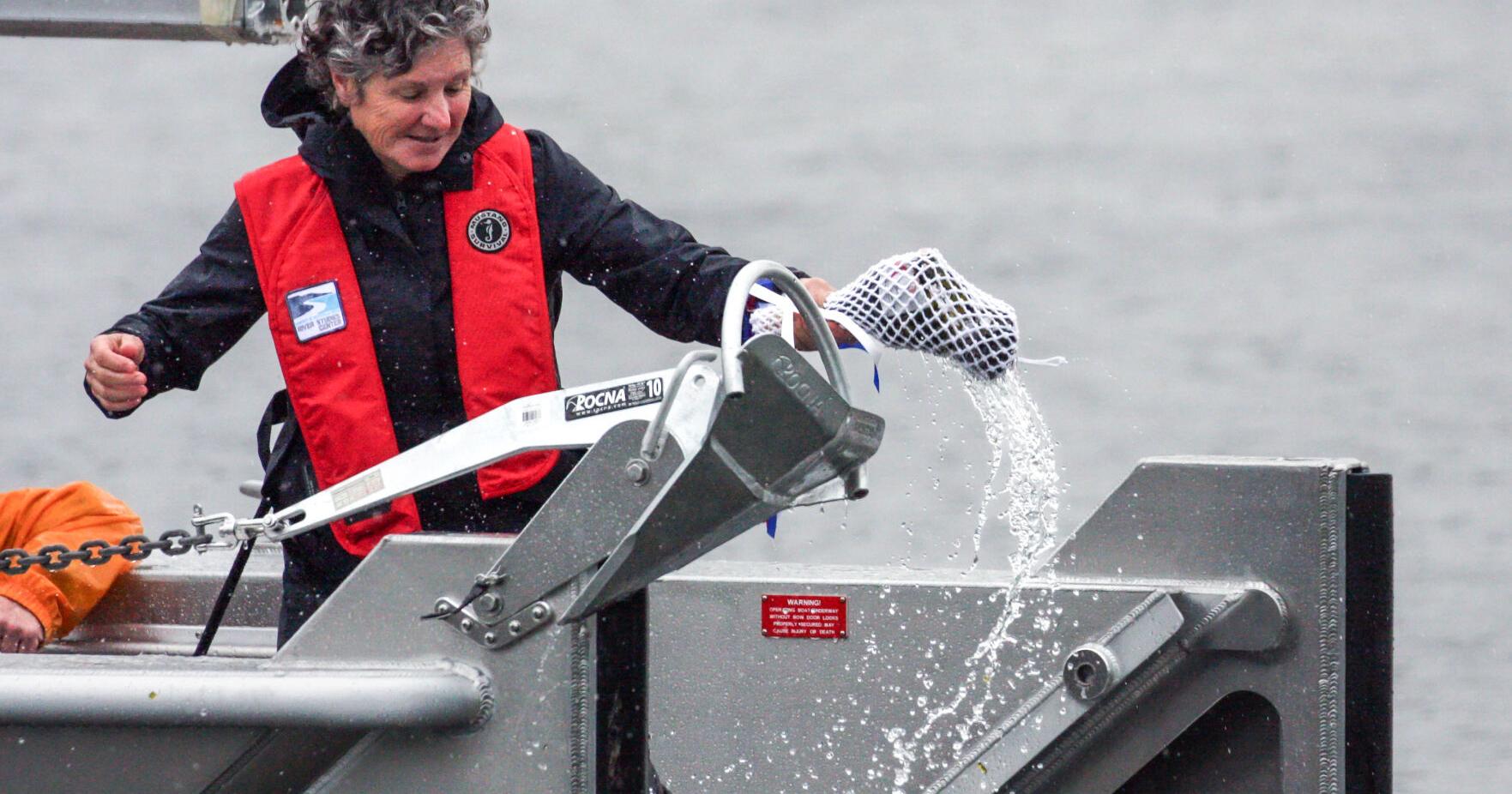 UW-La Crosse christens new $500K freshwater research ship - Vimarsana News
