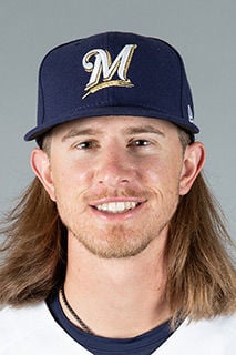 Josh Hader Wins the Trevor Hoffman Reliever of the Year Award - Brew Crew  Ball