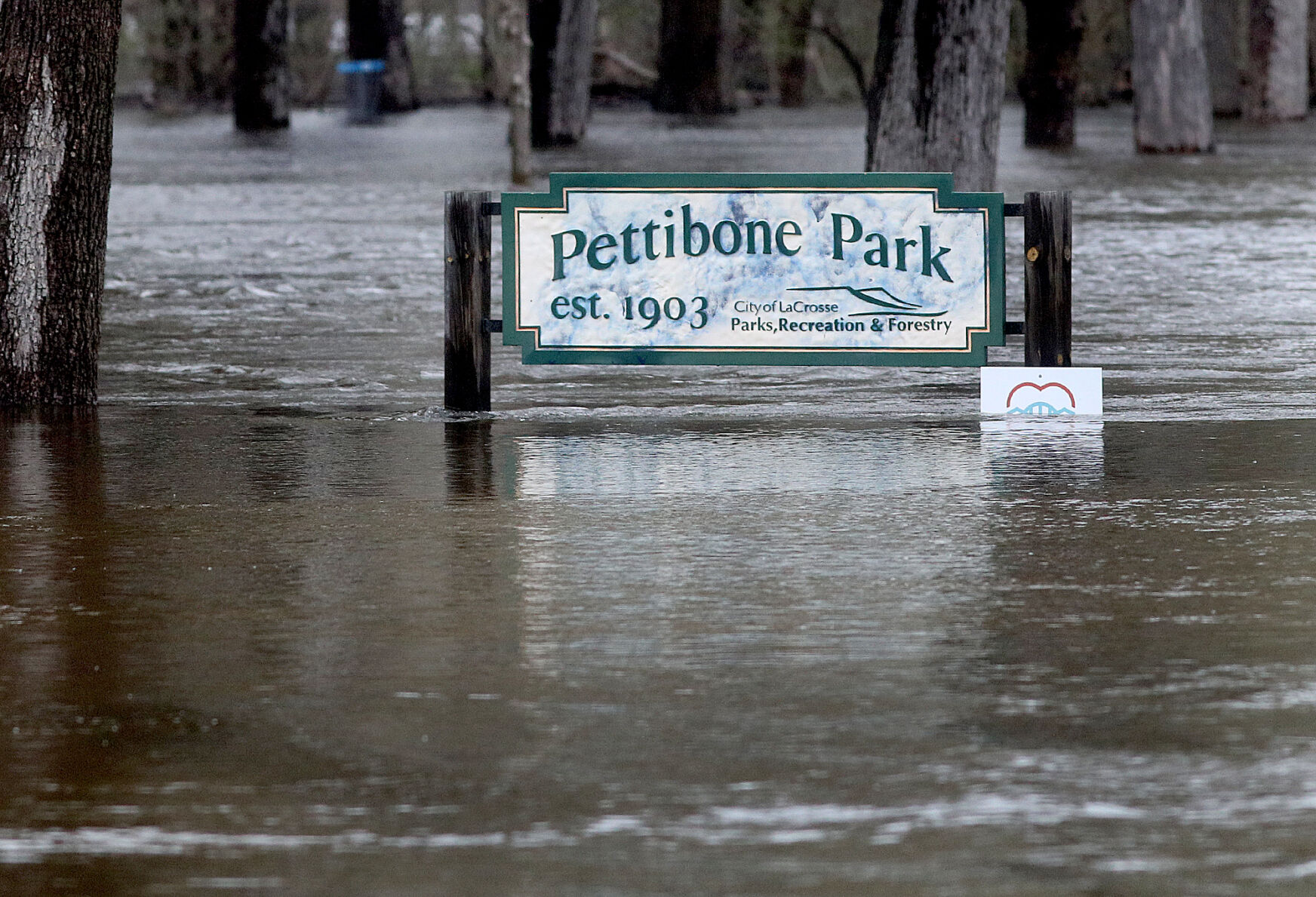 Parks officials in La Crosse County take steps to reopen areas as