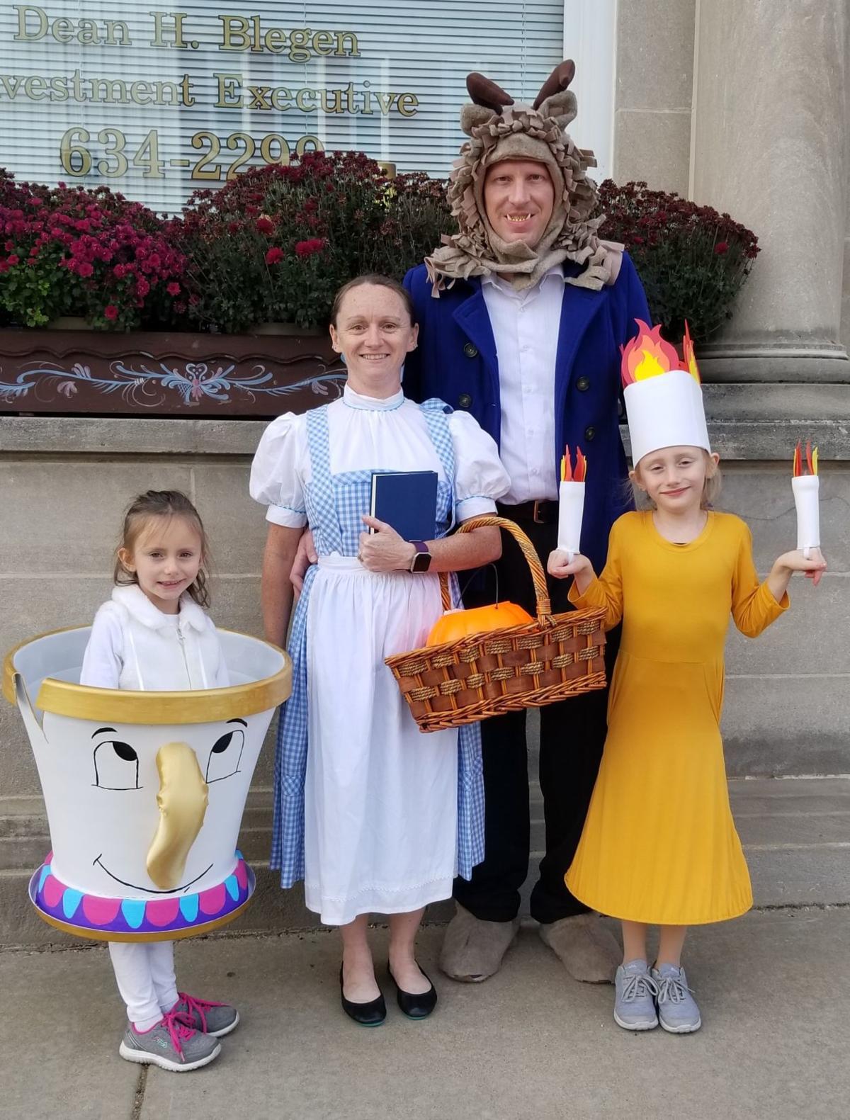 Trick Or Treaters Haunt Westby News Lacrossetribune Com