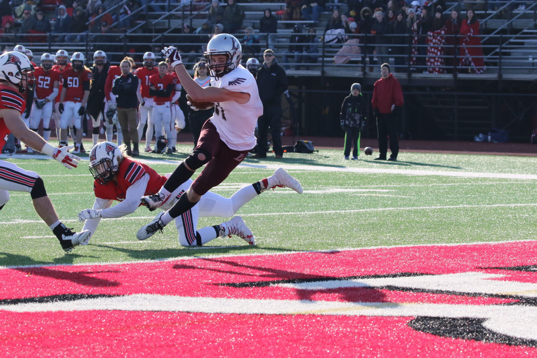 UW-La Crosse Football: Eagles Throttle River Falls To Finish Regular ...