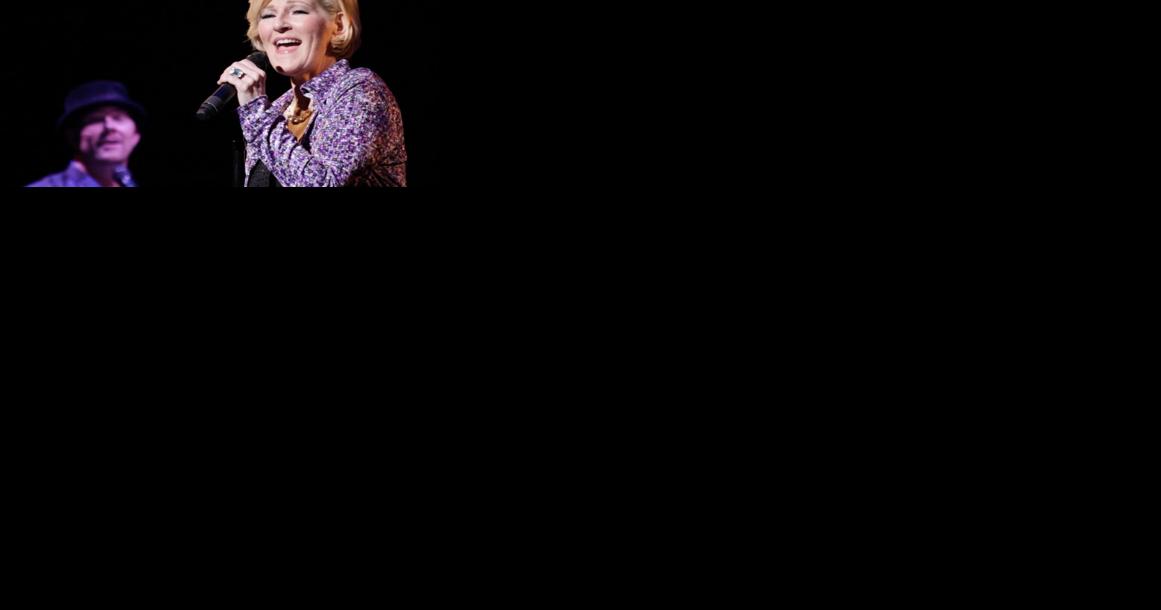 Heider Center: Carpenter show takes you back to the 1970s - Vimarsana News