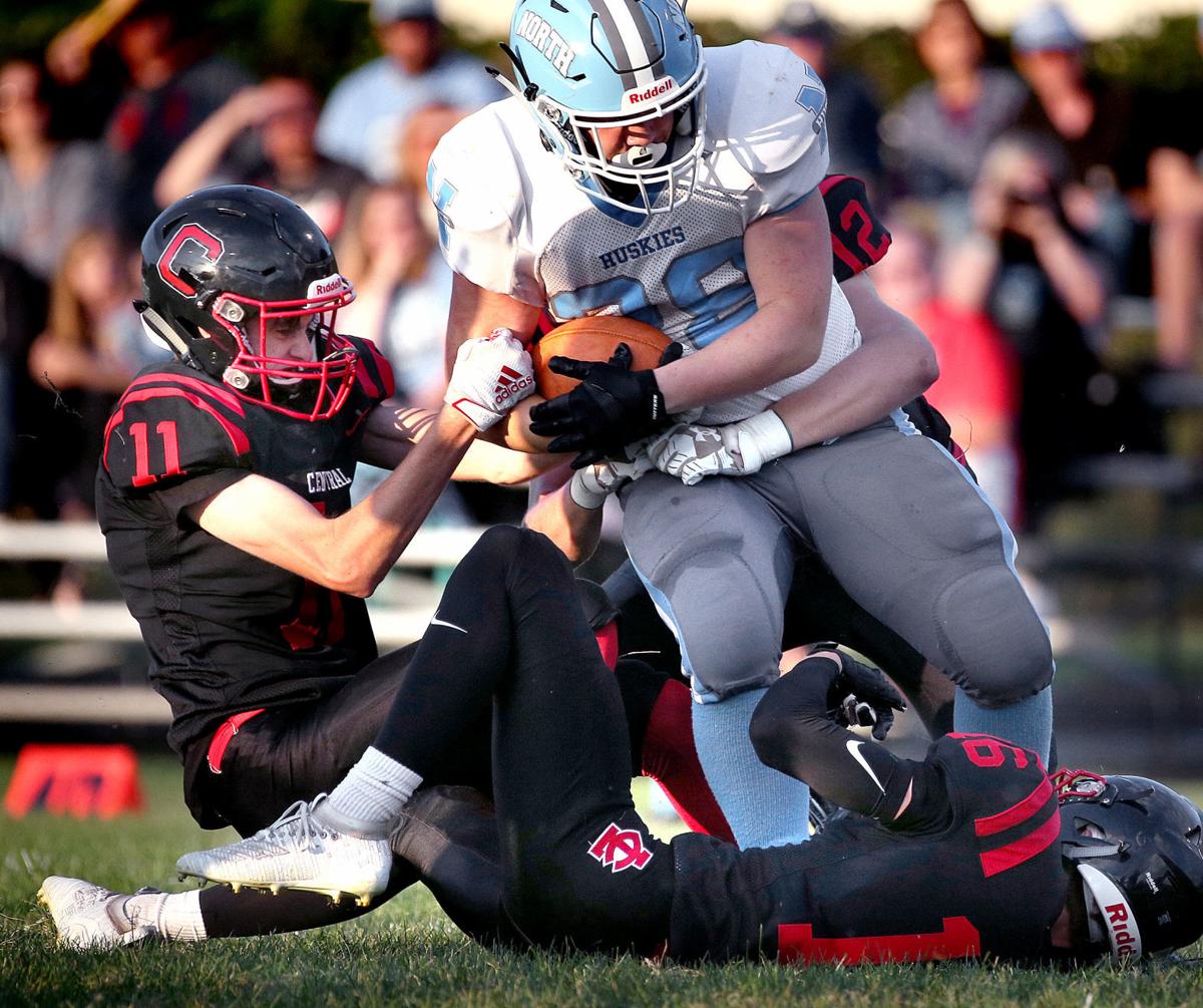 High School Football Eau Claire Memorial Comes Back To Haunt La