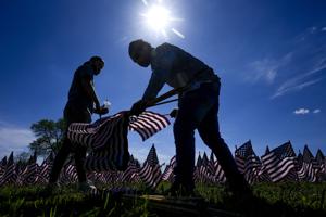 Over 27,000 American flags honor Wisconsin fallen soldiers