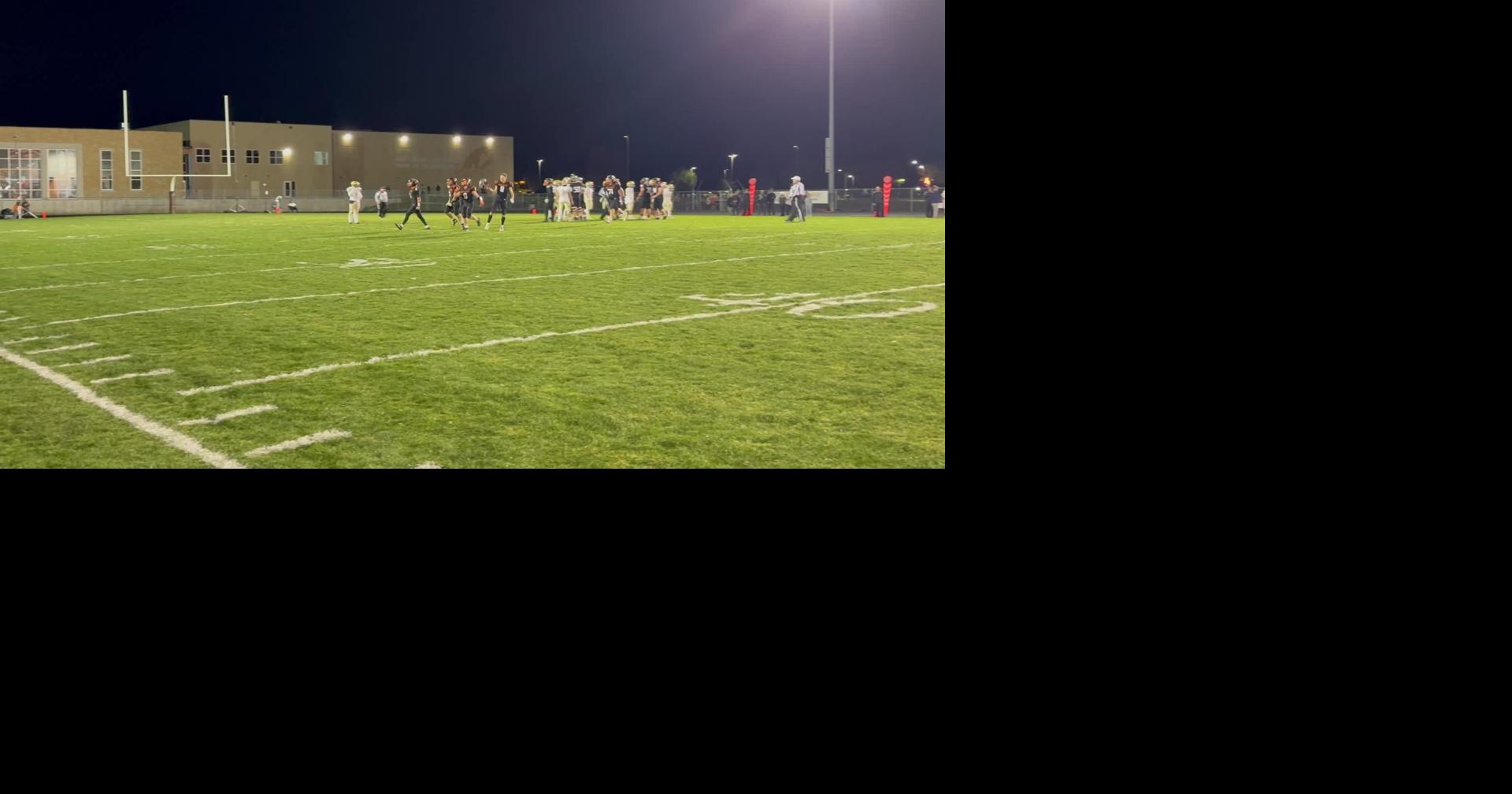 West Salem kneel vs. Aquinas