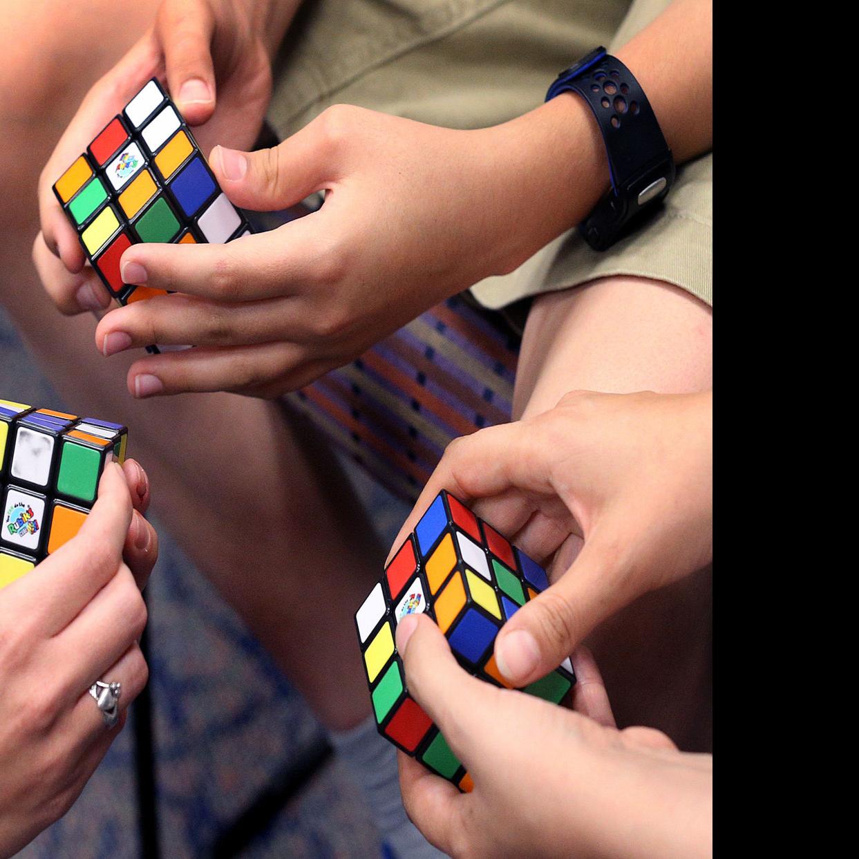 La Crosse Library Challenges Kids With Rockin Rubik S Cube Event