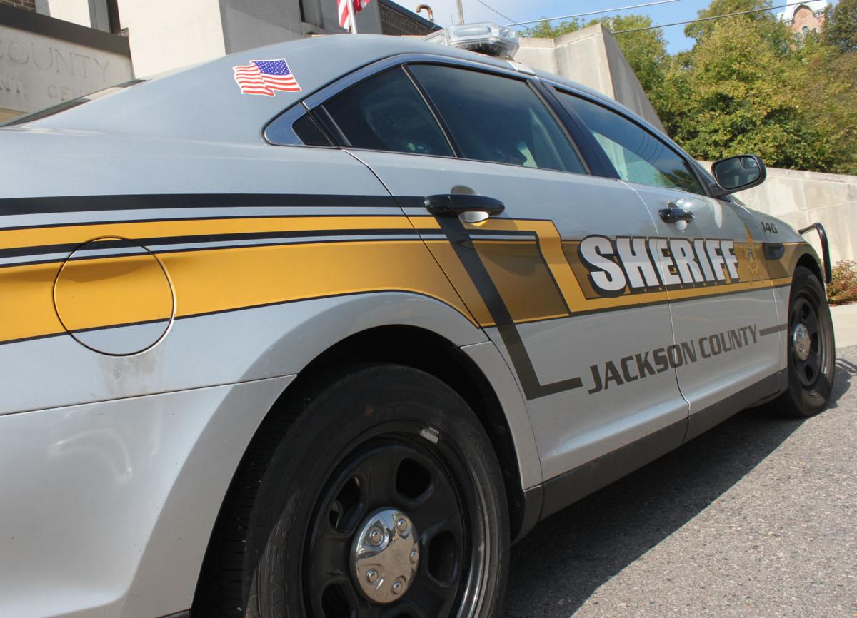 Jackson County deputies shoot, kill suspect who authorities say fired