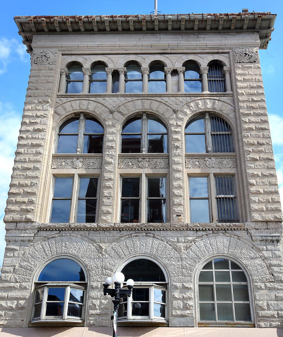 Batavian Building