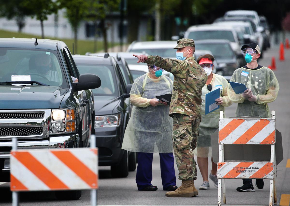 Wisconsin National Guard Hosts Drive Thru Covid 19 Testing In Onalaska Local News Lacrossetribune Com