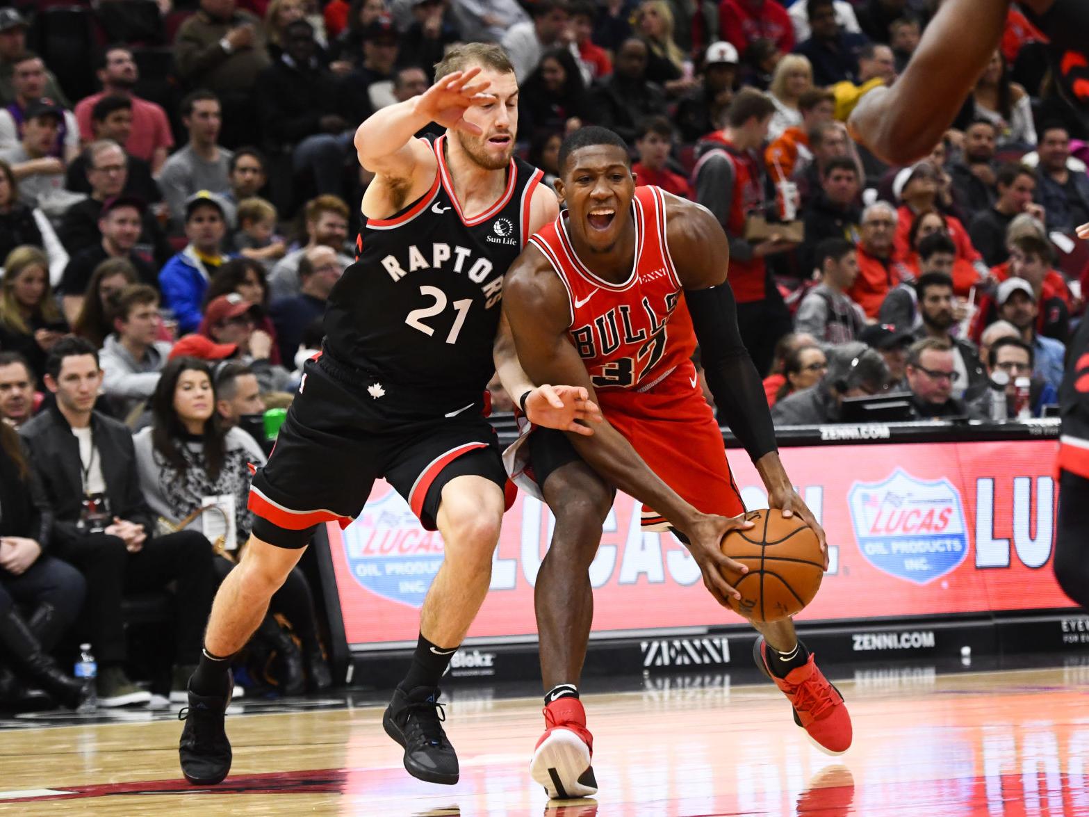 Pro Basketball Onalaska S Matt Thomas Settling Into Role With