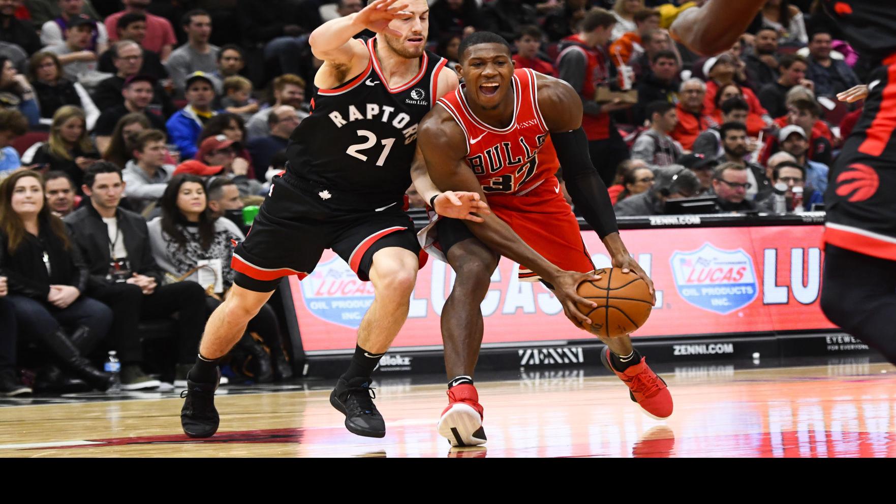 Pro Basketball Onalaska S Matt Thomas Settling Into Role With