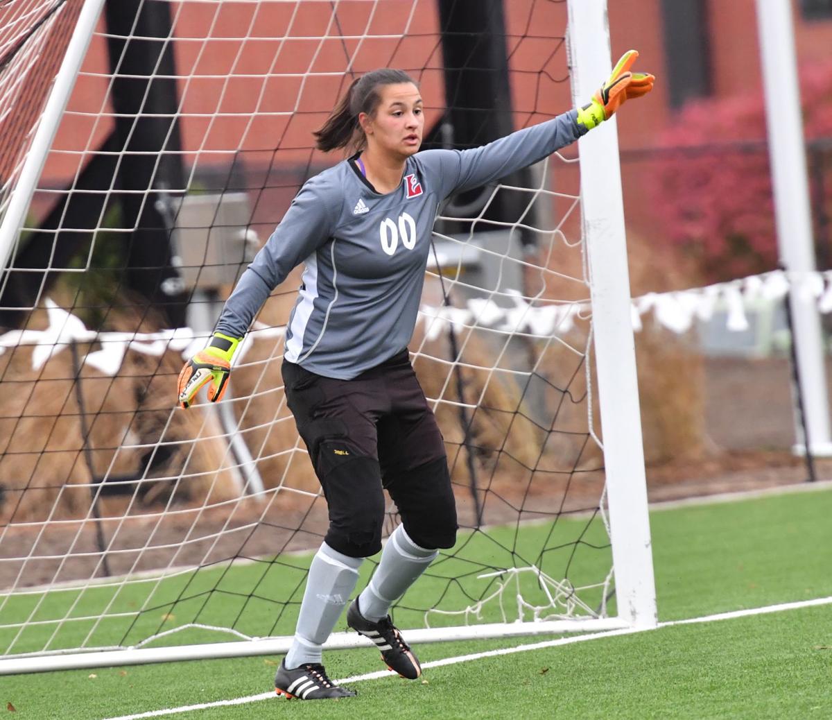 UWLa Crosse soccer Eagles' confidence sky high heading into WIAC