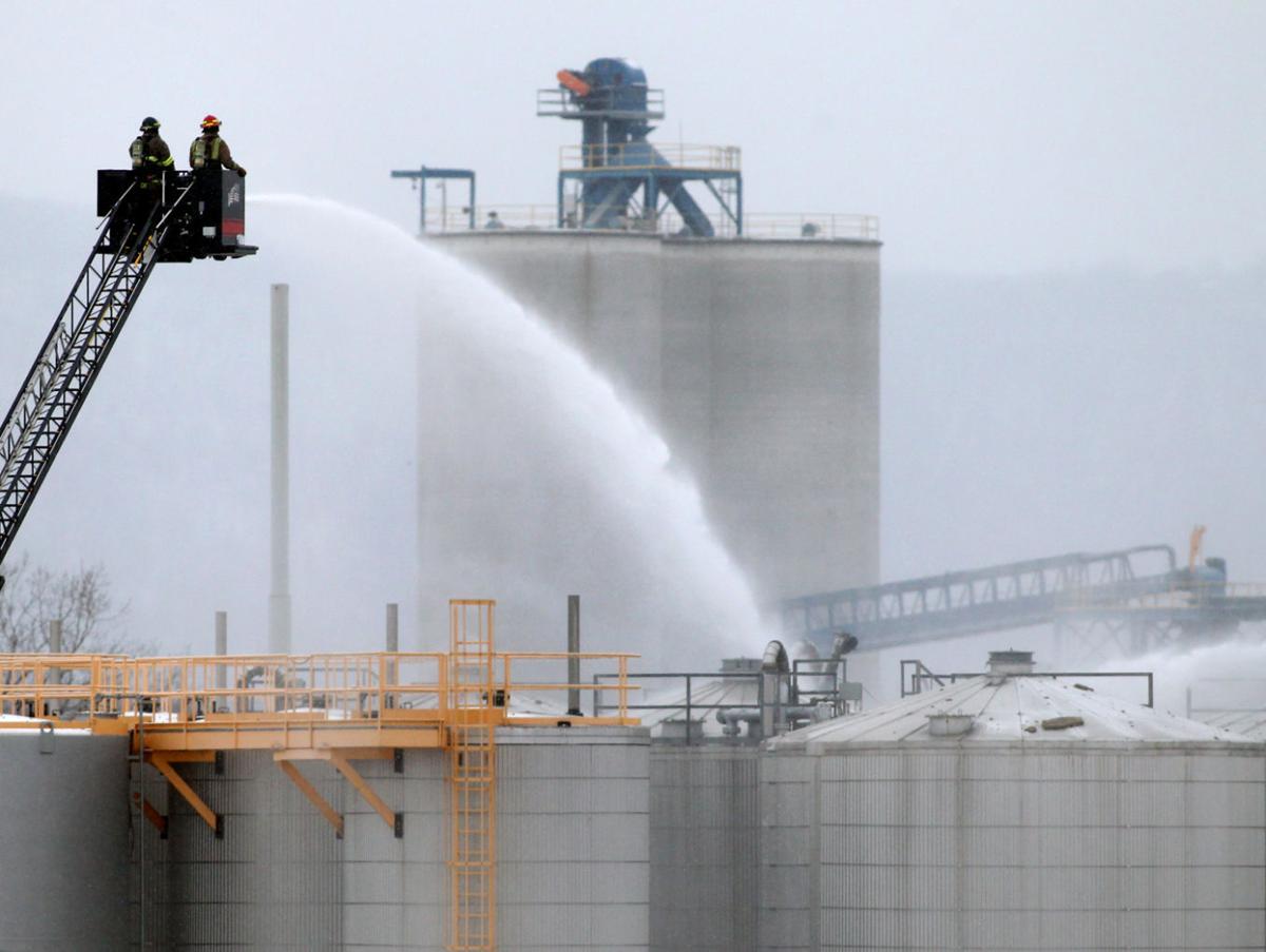 Photos Midwest Fuels Explosion