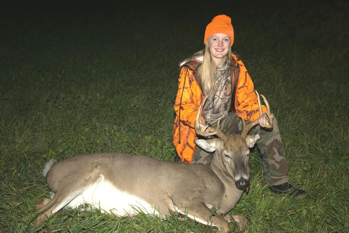 Families Bond During Youth Deer Hunt Westbytimes Lacrossetribune Com