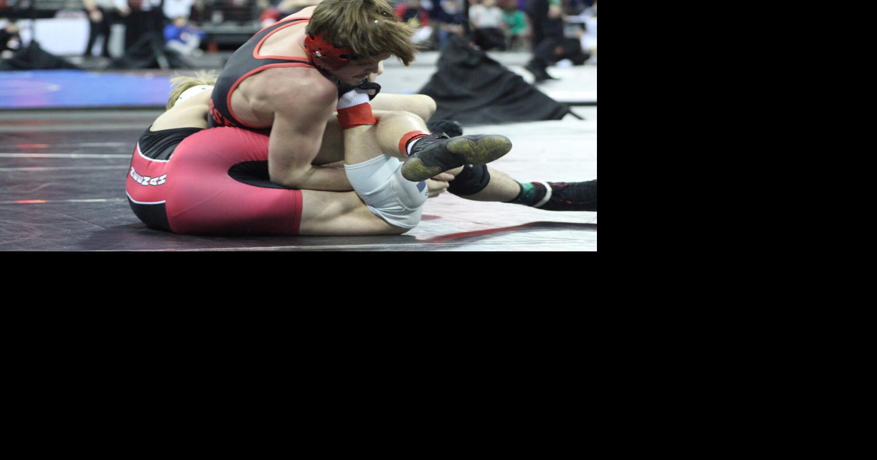 WIAA individual state wrestling Five advance in Division 1 consolations