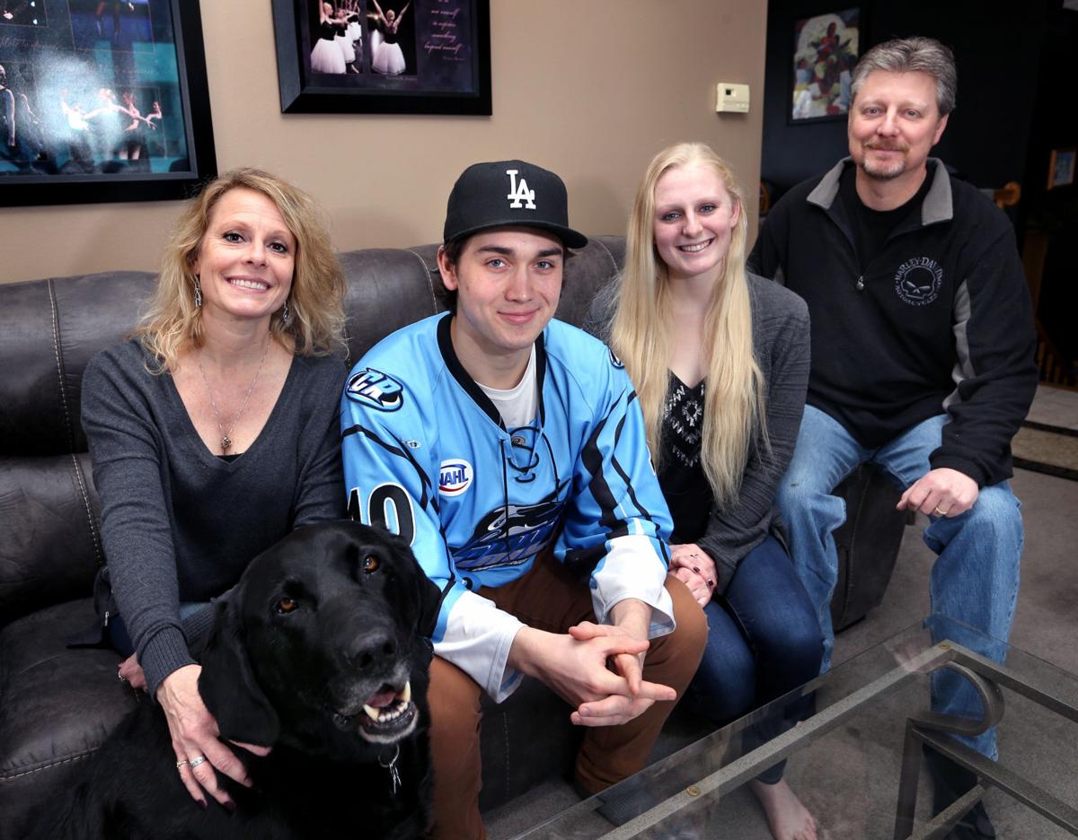 Part 1 Living The Junior Hockey Life Billet Families Provide More Than Hockey Housing Sports Lacrossetribune Com