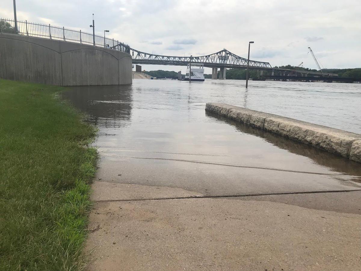 National Weather Service warns of minor flooding in La Crosse, Winona