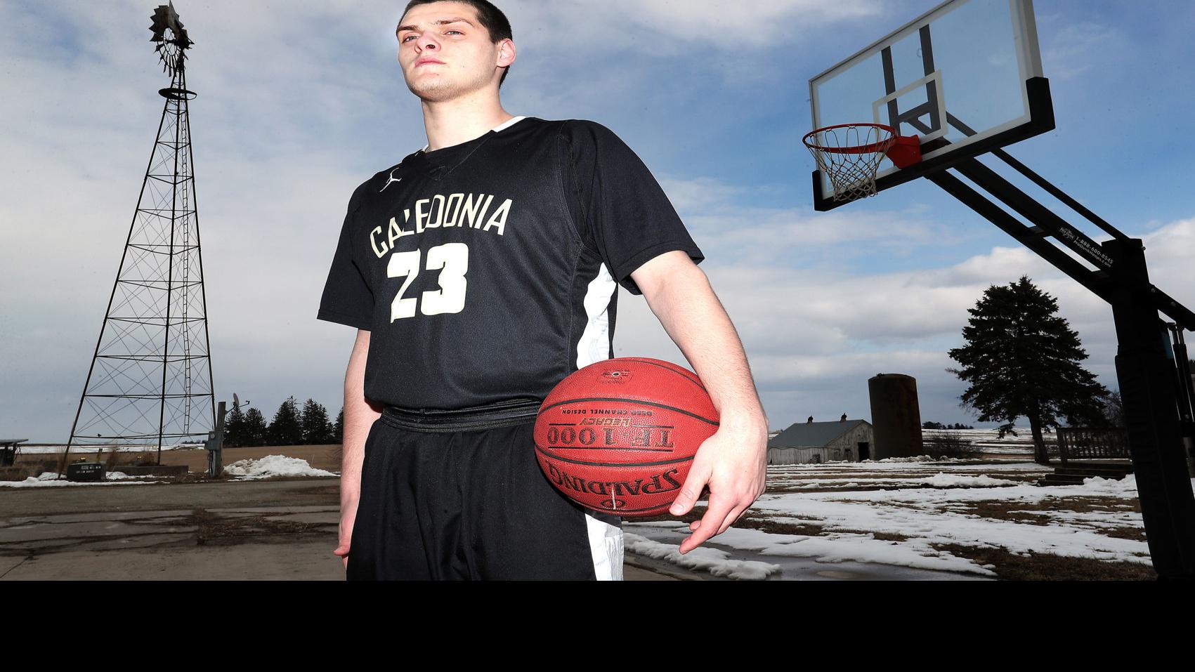 La Crosse Tribune Boys Basketball Player Of The Year Caledonia S