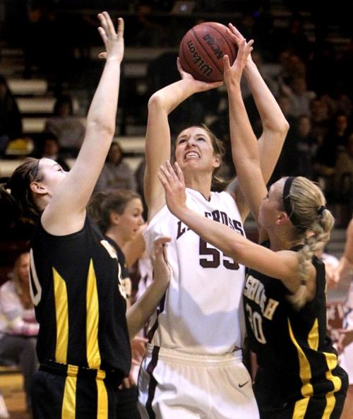 Women S Basketball Eagles Earn At Large Bid To Ncaa Tourney