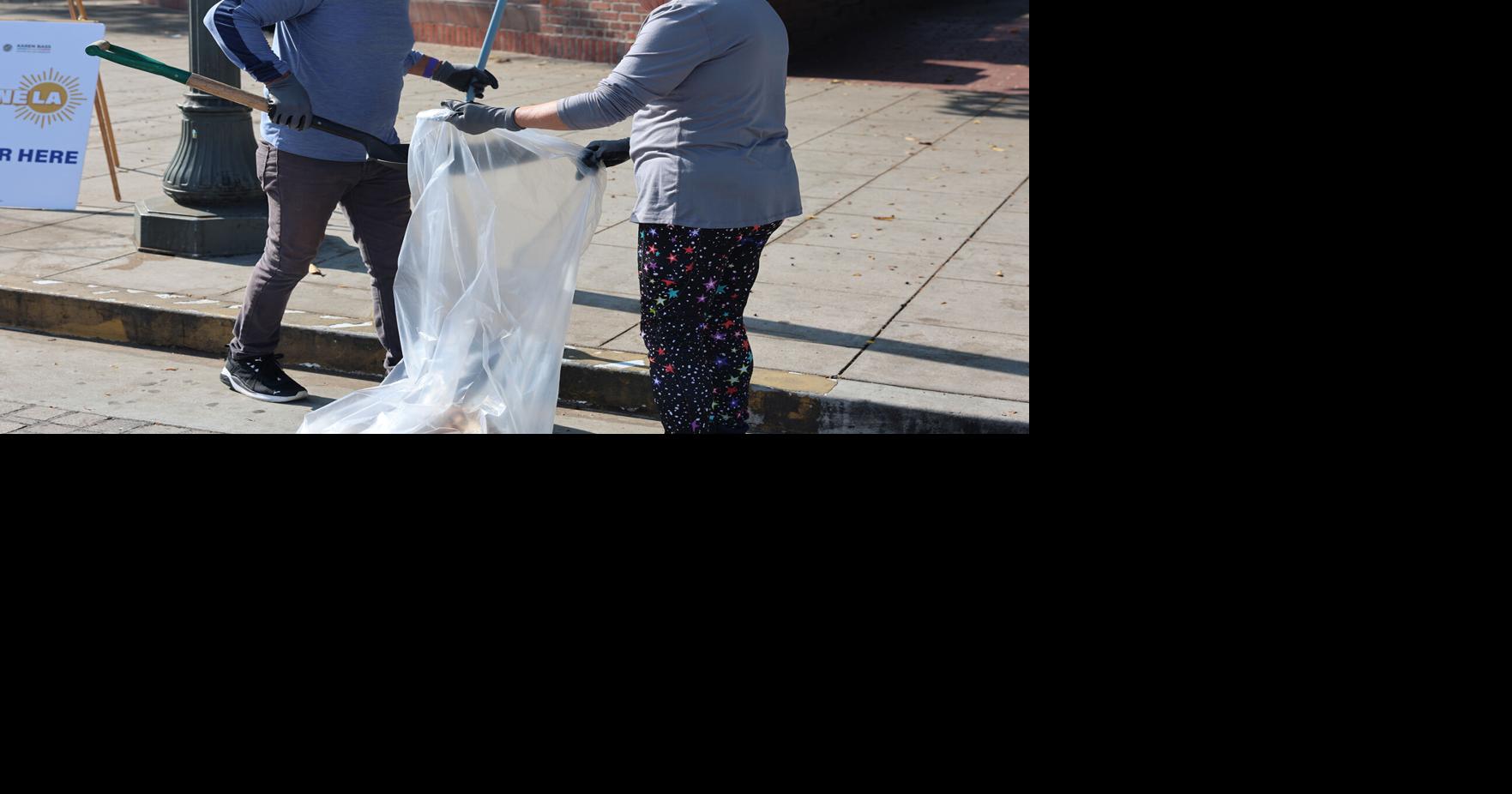 Shine Los Angeles: Mayor, residents clean streets after raids