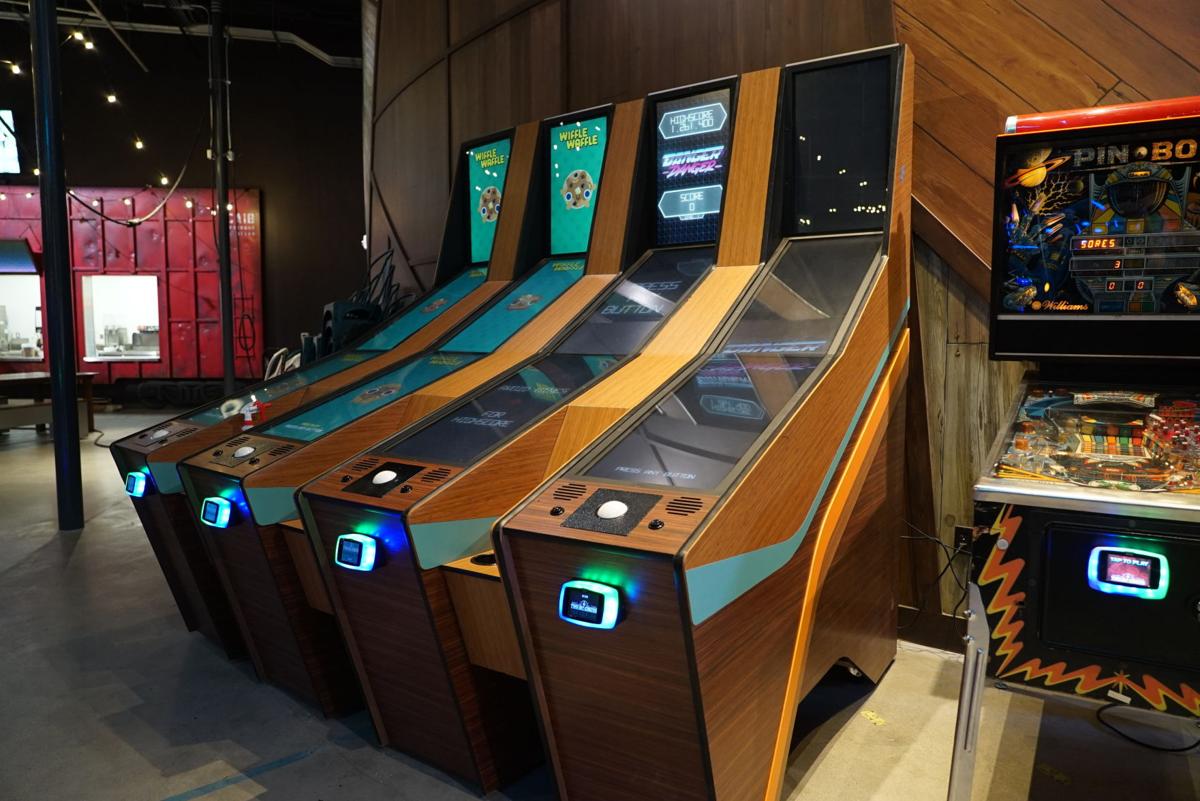games number interactive 7 Circusâ Micro and Two Games Bit Bartenders: Robot VR