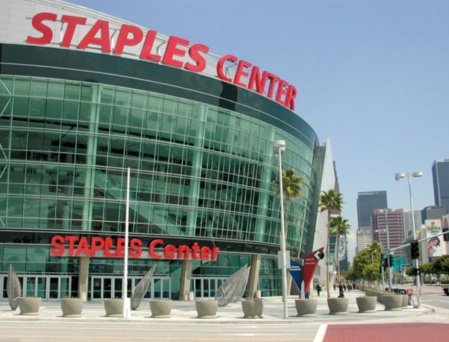 AEG Extends Lease With Lakers At Staples Center