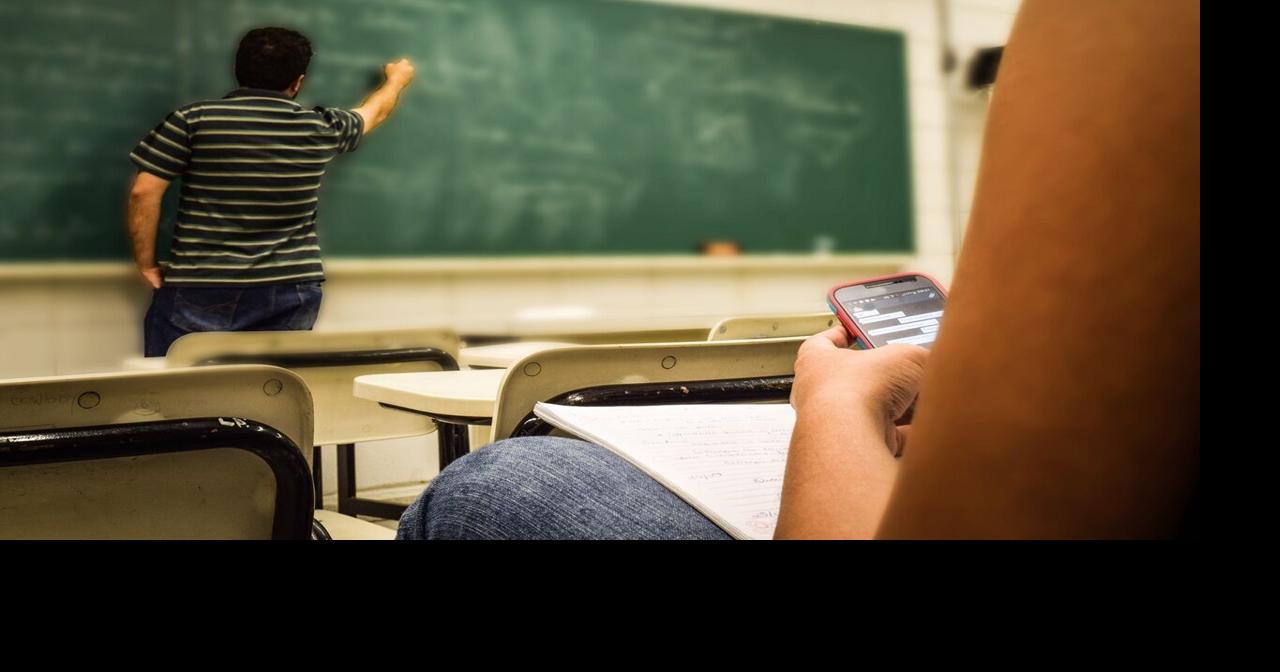 Restricting Screen Time: Los Angeles Unified sets new limits