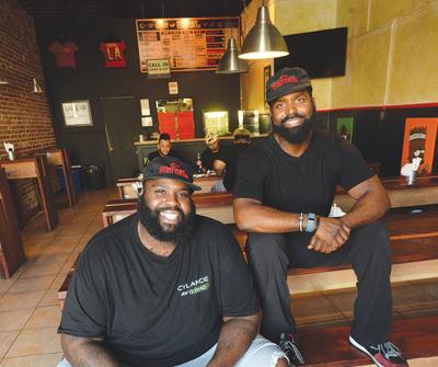 Eating In Skid Row S New Comfort Zone Restaurants