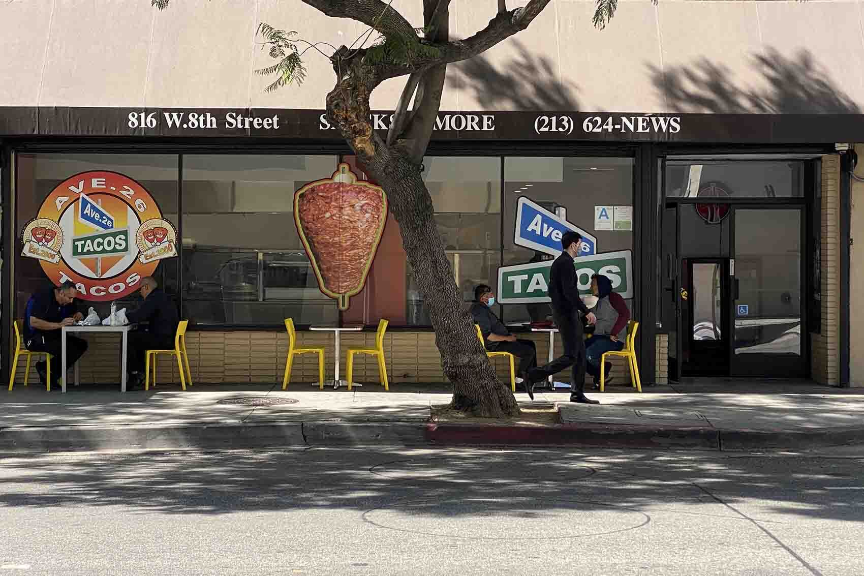 『5年保証』 Taco 26 Avenue stand Restaurants | mortar and brick becomes ヴァイスシュヴァルツ