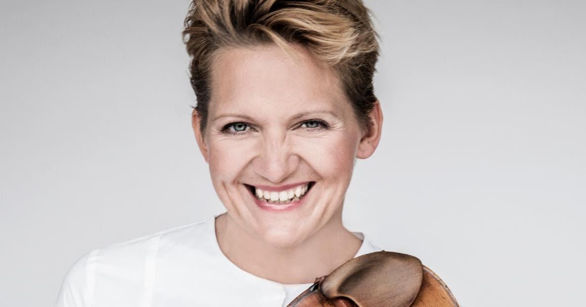 LA Phil Concertmaster: Internationally acclaimed Violist Vineta Sareika appointed to role