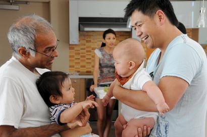 Mengatasi Ketakutan Anak terhadap Orang Asing