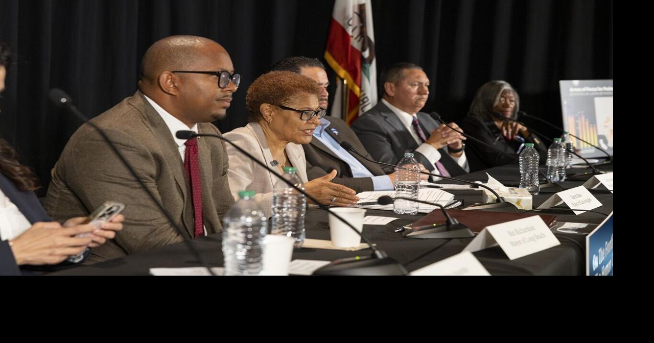 On the Frontlines: State leaders come to DTLA for immigration enforcement hearings
