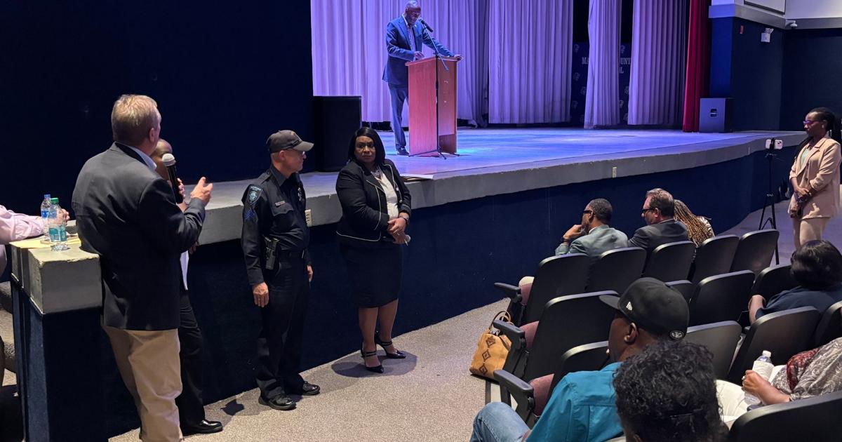 Officials discuss Prichard PD