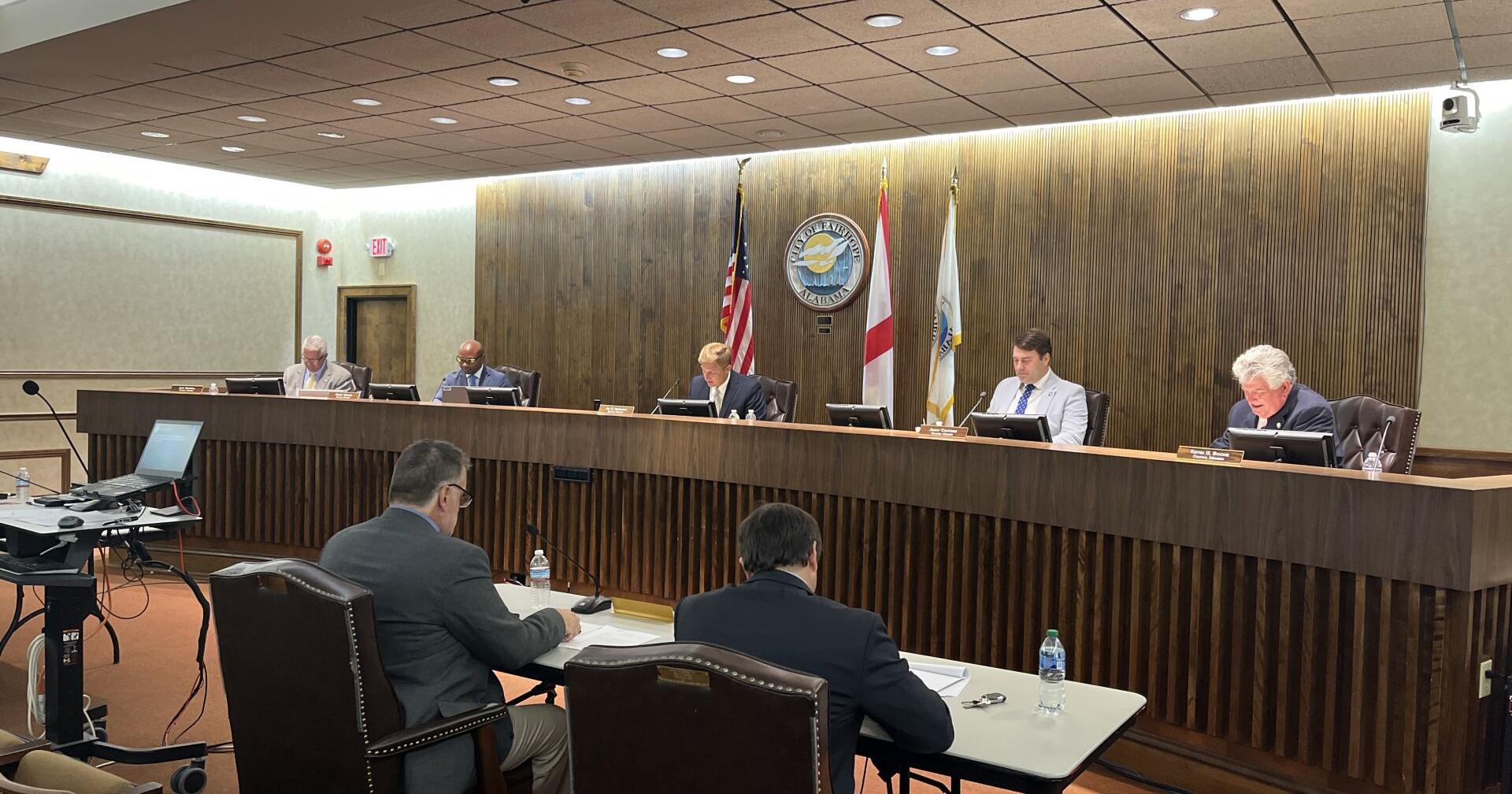 Ordinance to axe public comments removed from Fairhope agenda