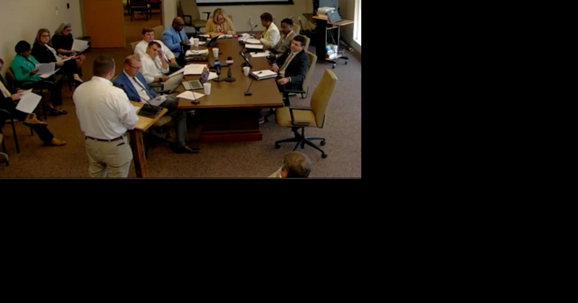 Council amends proposed pet rules