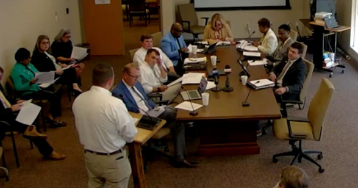 Council amends proposed pet rules