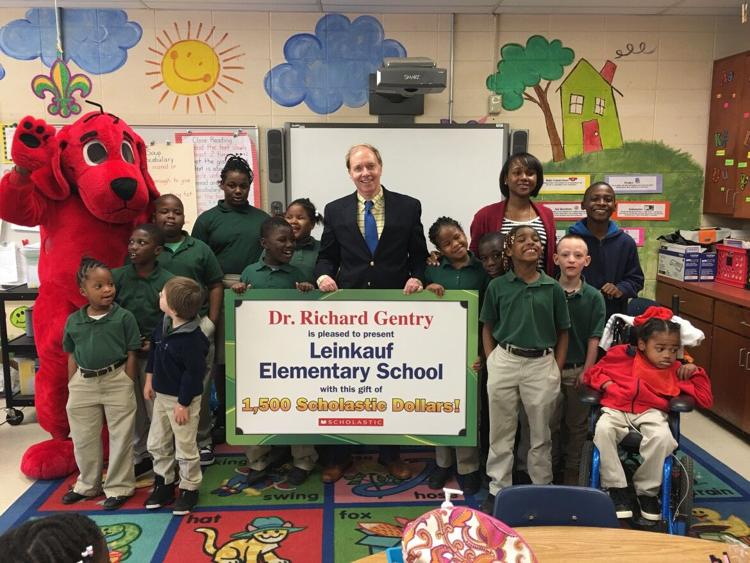 Leinkauf neighborhood association raising funds for elementary school