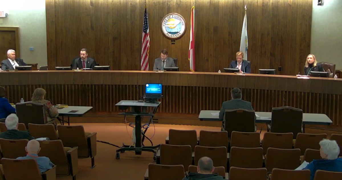 Fairhope extends housing moratorium again