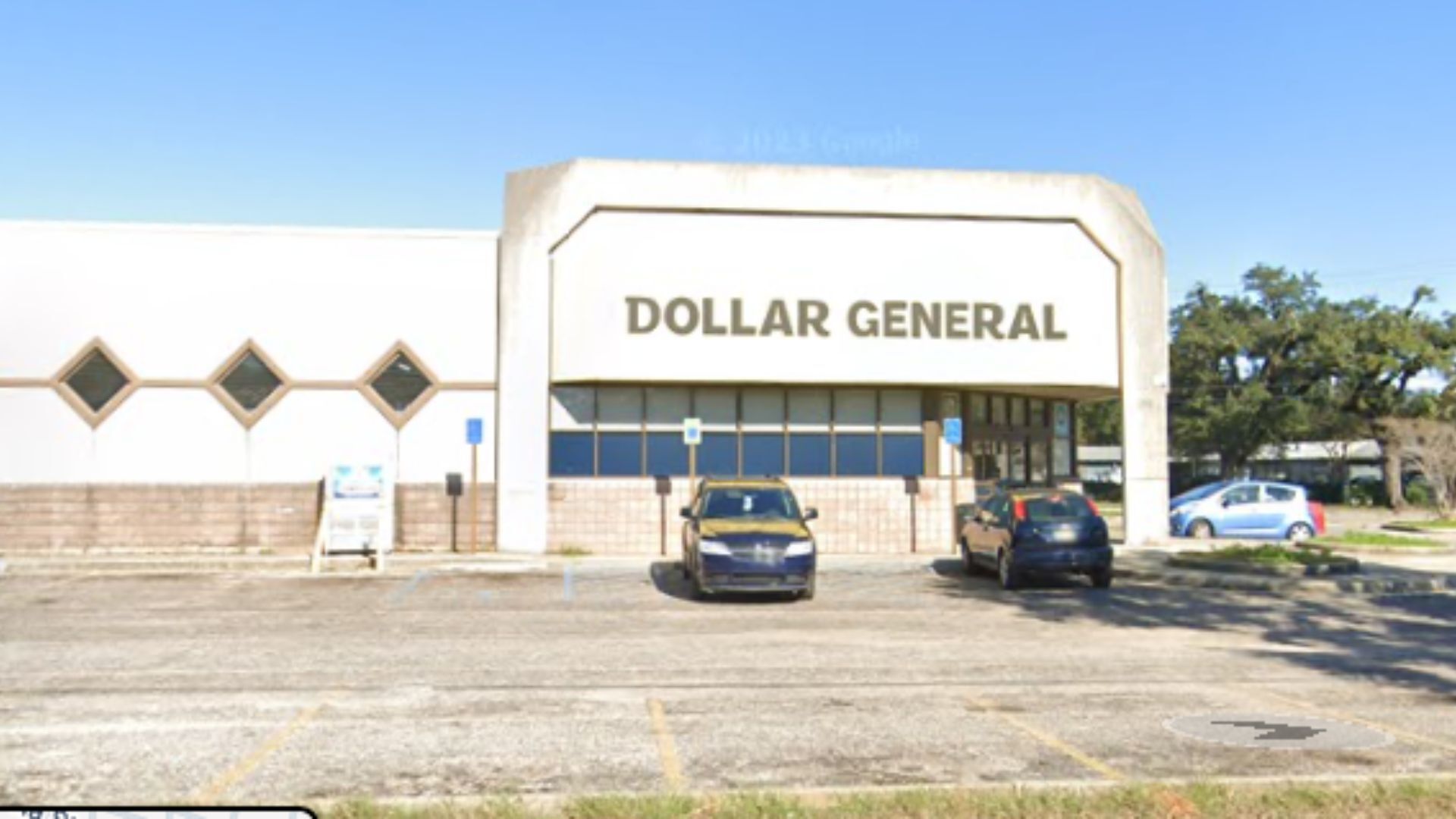 Man arrested for allegedly robbing Mobile Dollar General | News ...