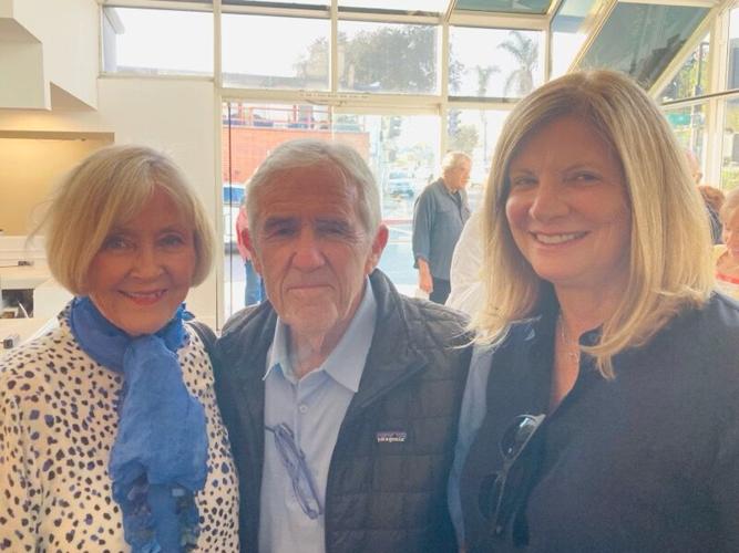 Laguna Beach fundraiser exceeds 100K goal for Ukrainian Red Cross