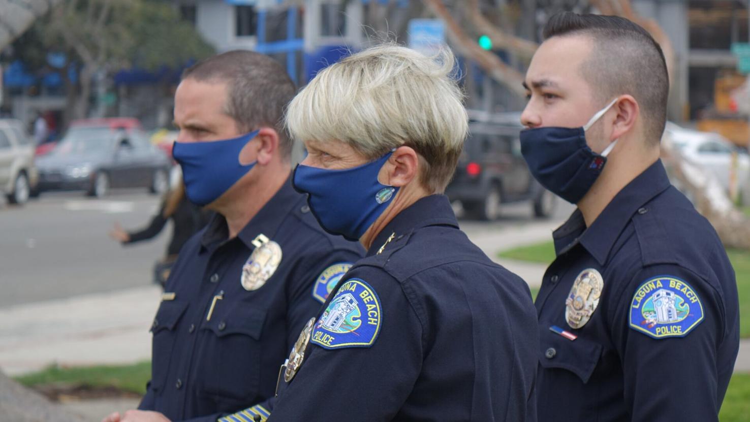 Laguna Beach police chief suspends officers’ use of chokeholds Donot