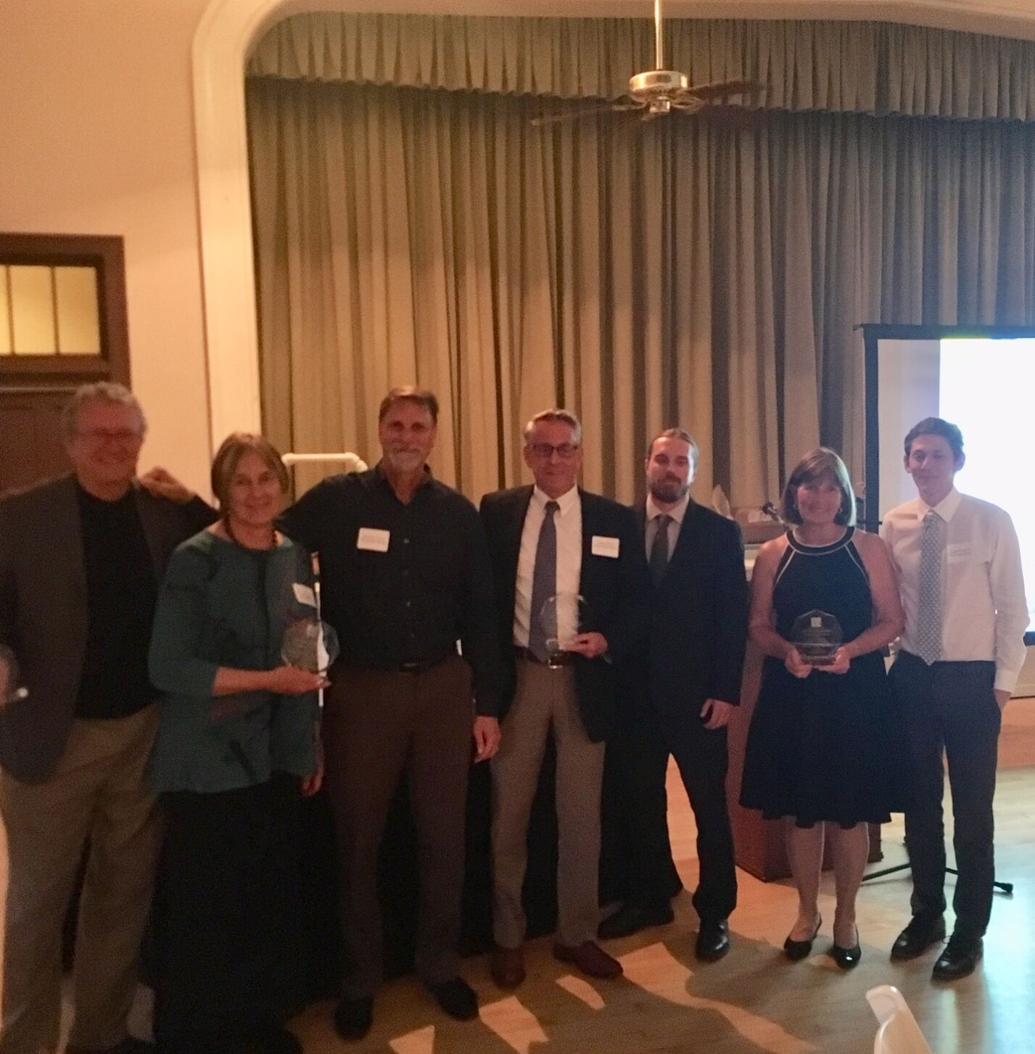 Laguna Leaders Receive Recognition for Landscape Plans News