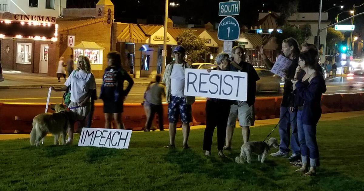 Political Rally Draws Sparse Crowd | News | lagunabeachindy.com