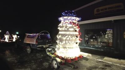 Light Parade Illuminates Christmas Valley News Lakecountyexam Com