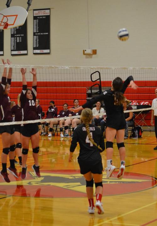 10-02 NL Volleyball