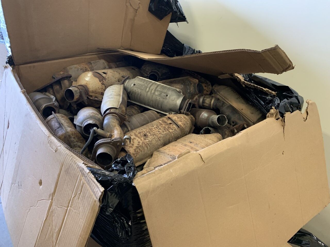 Catalytic converter theft ring suspect arrested in Bend | Crime ...