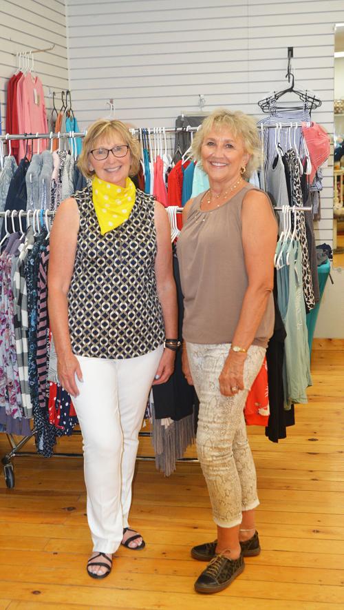 New Lakeview boutiques open for business