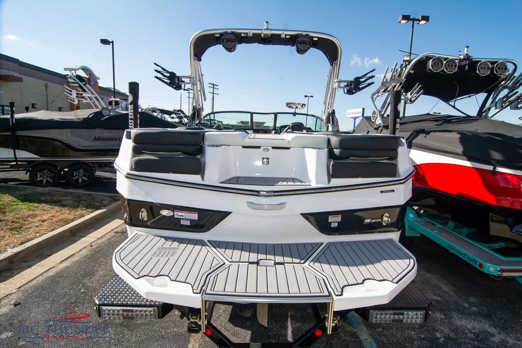2023 Mastercraft XT23 | Watersports Boats For Sale | lakeexpo.com