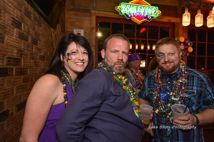 MardiGrasPubCrawl 2017 010.jpg