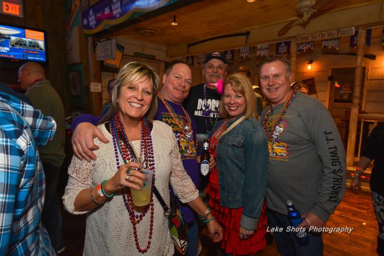 MardiGrasPubCrawl 2017 020.jpg